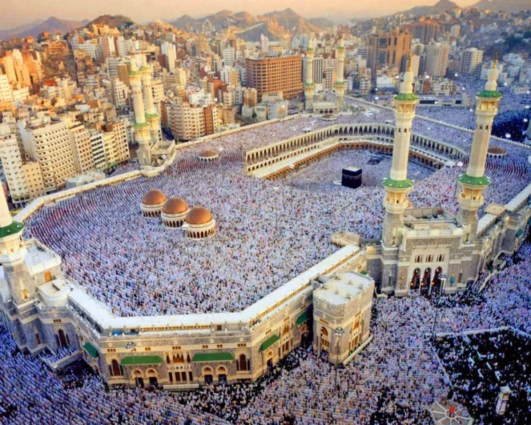 makkah-hd-ramadan-worshipers-temple-txcs0ktmbdhd1o4f